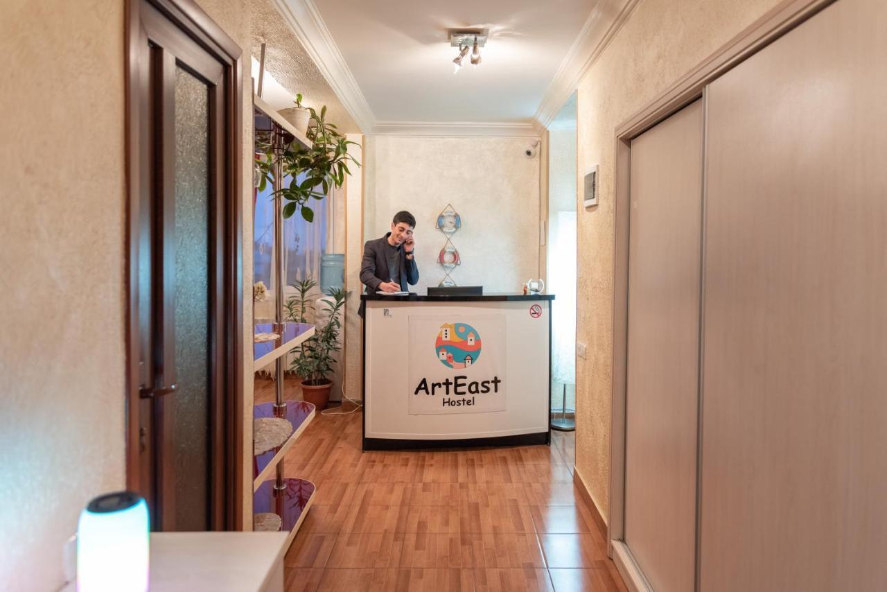 Arteast Hostel Ереван Екстериор снимка